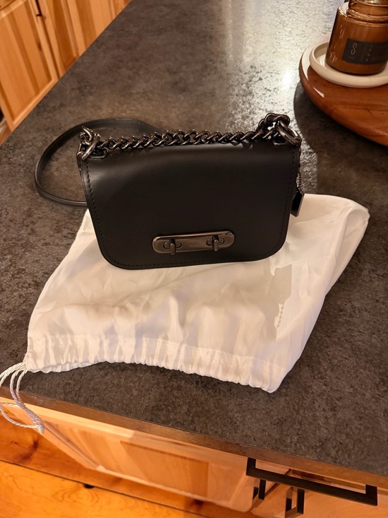 Coach Handbags - Coach Retail 2018 Black Leather Chain Strap Crossbody/ shoulder bag